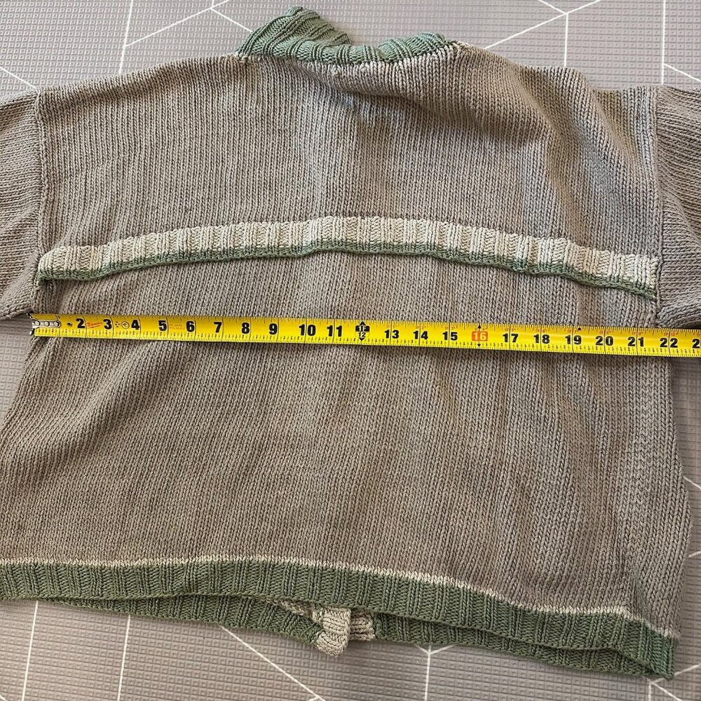 Handknit Oversized Beige Sweater with Antique Buttons, Size Medium - Picture 9 of 10